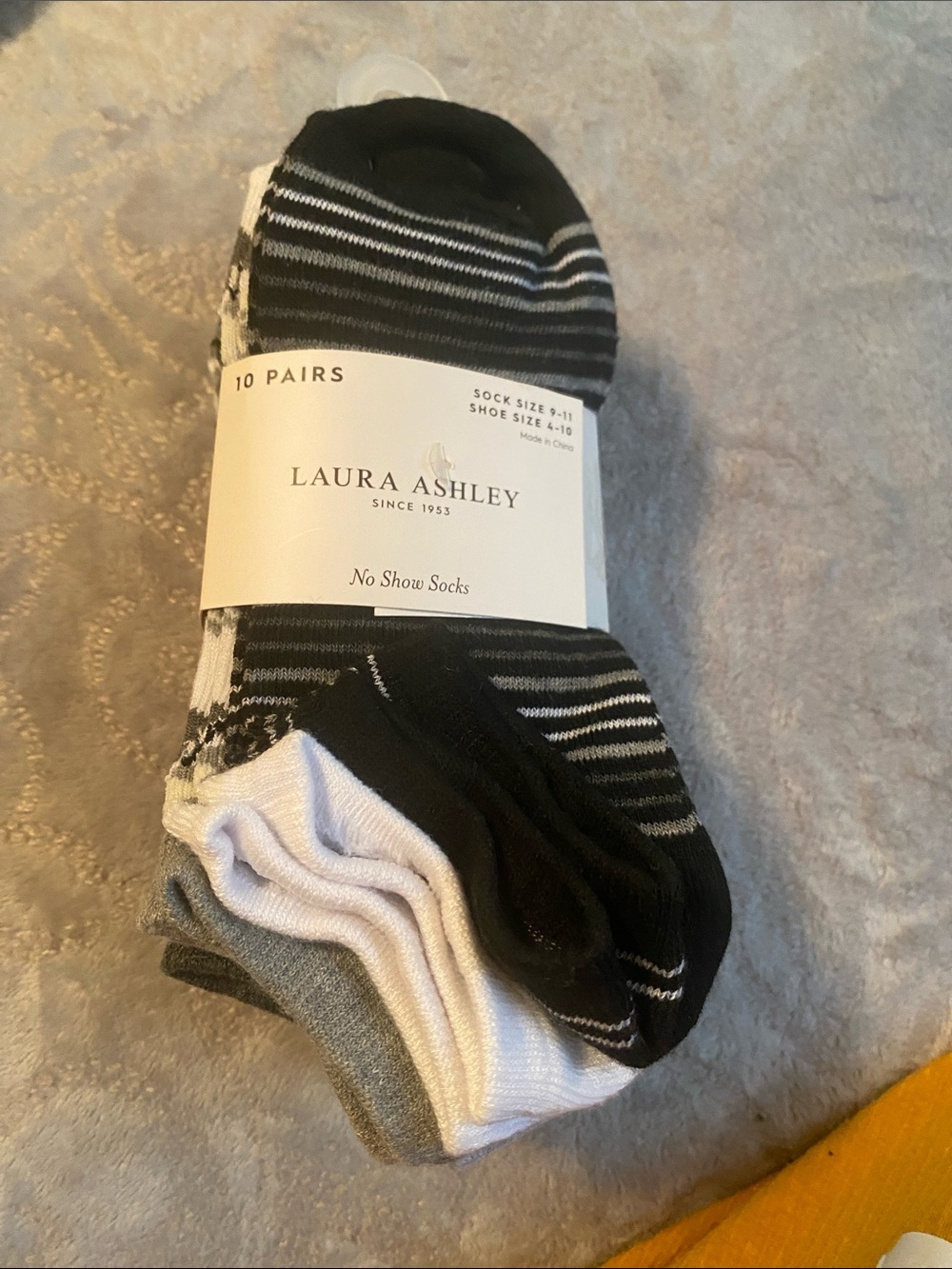 Laura Ashley Women No-Show Socks Pack - Black, White, Gray. Sock size 4-10